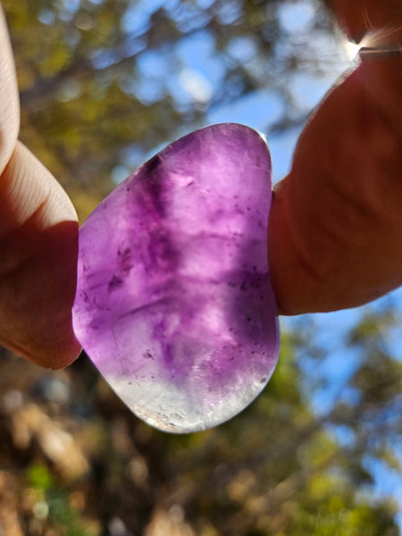 Box of 54 tumble polished Wyloo Amethyst AMT101
