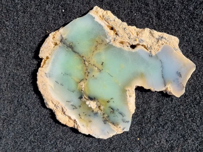 Chalcedony slab PC110