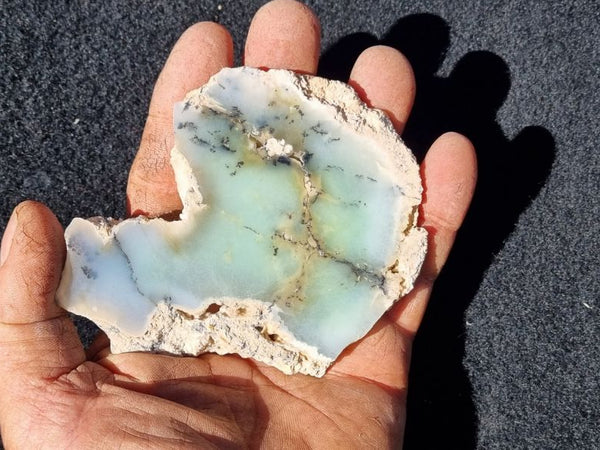 Chalcedony slab PC110