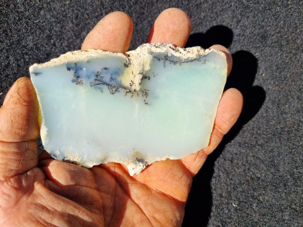 Chalcedony slab PC113