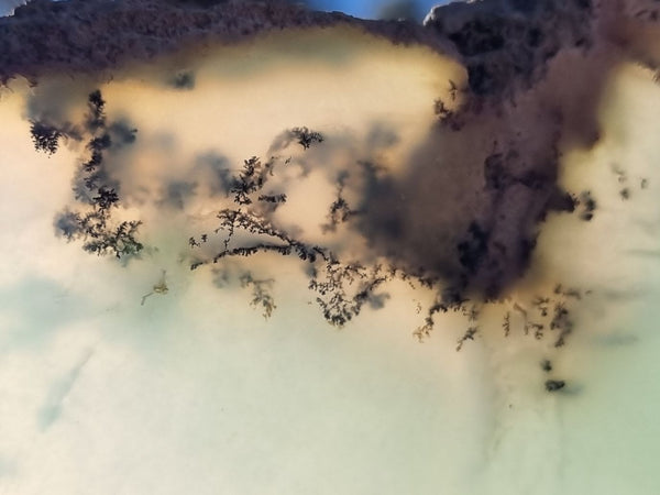 Chalcedony slab PC113