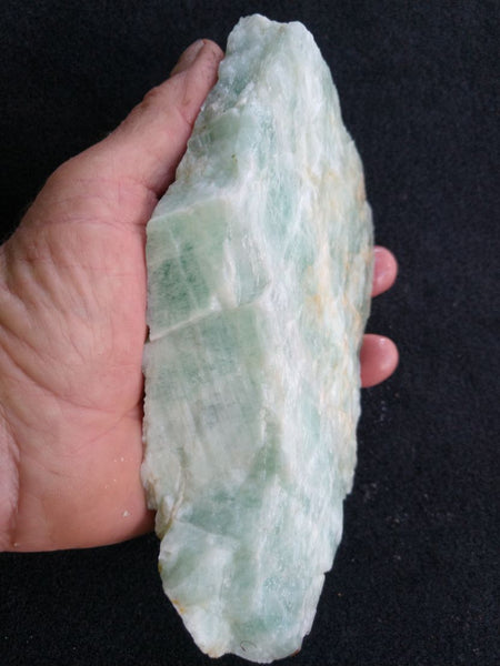 Beryl rough.  BYR 114
