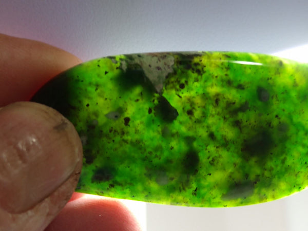 CCC103 Chrome Chalcedony cabochon.