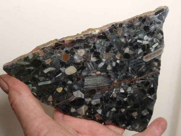 Black Conglomerate B216