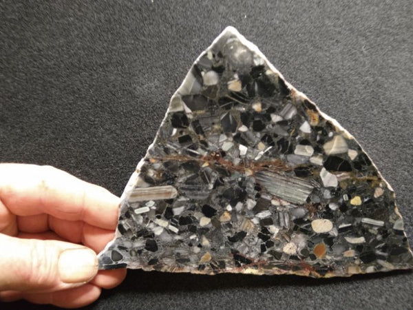 Black Conglomerate B216