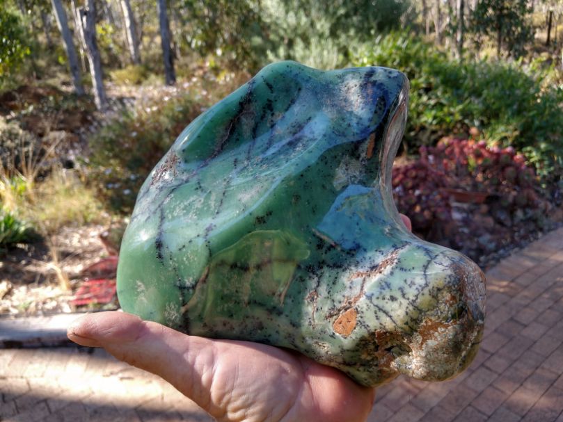 Contour Polished Chrysoprase CHC102