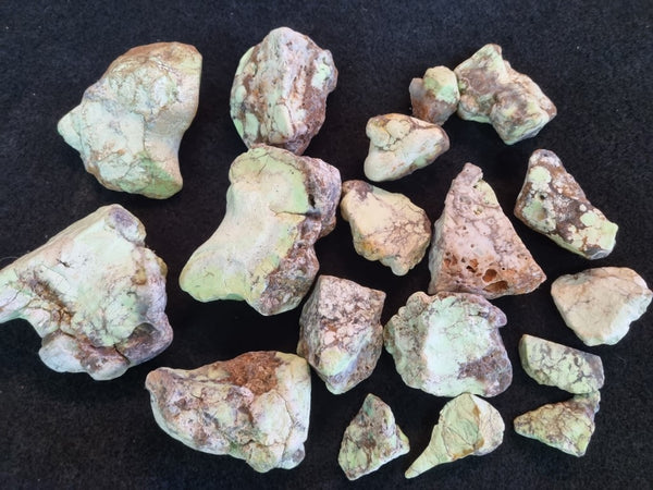 Lime magnesite rough.  LMR 105