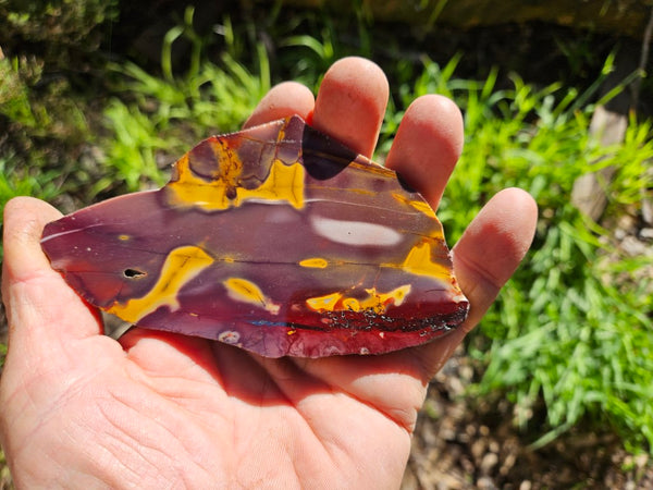 Polished Mookaite slab MK409