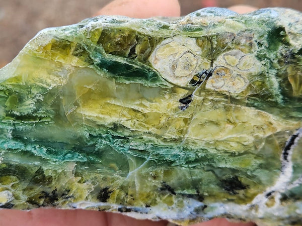 Polished Green Opal rock GRN96