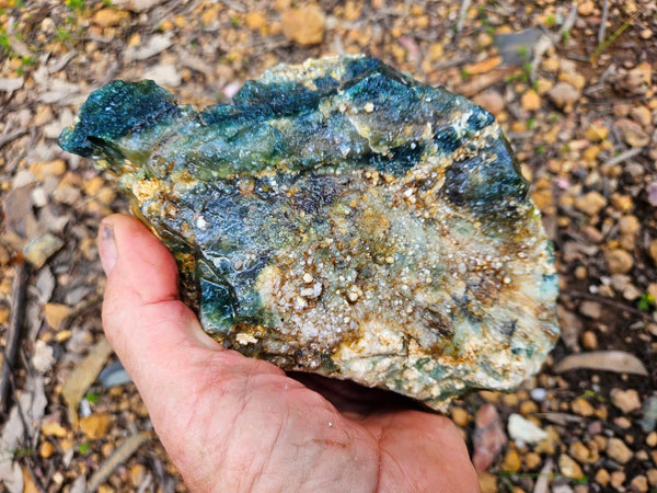 Green Opal  rough.  GOR 122