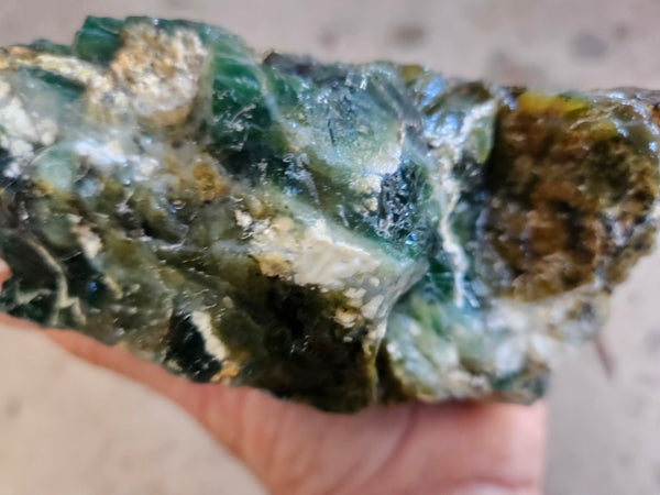 Green Opal  rough.  GOR 122