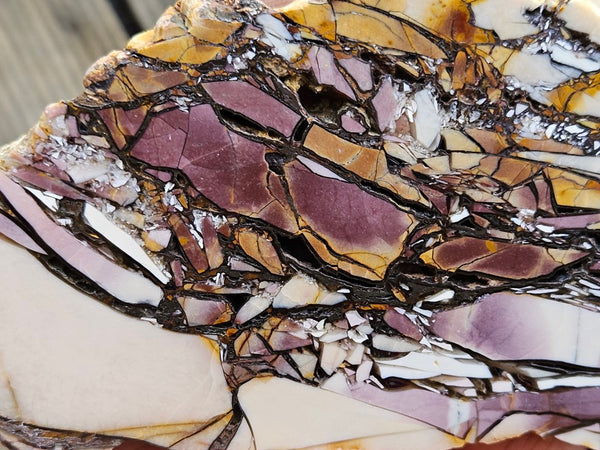 Polished Brecciated Mookaite slab BM304