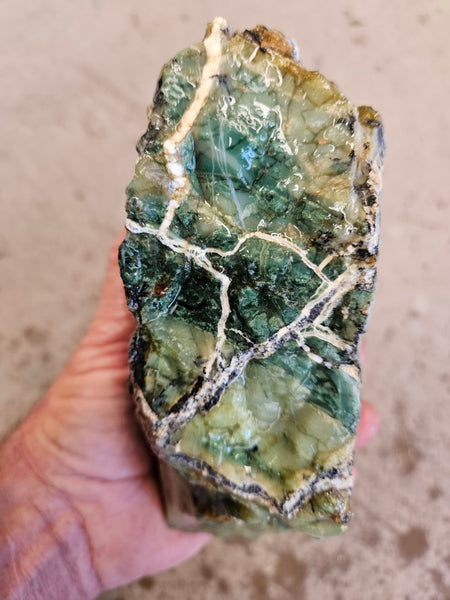 Green Opal  rough.  GOR 131