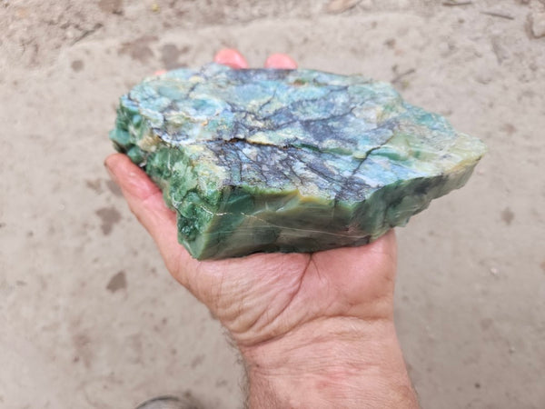 Green Opal  rough.  GOR 136