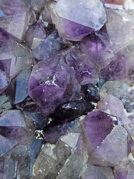 Wyloo Amethyst cluster. AM132