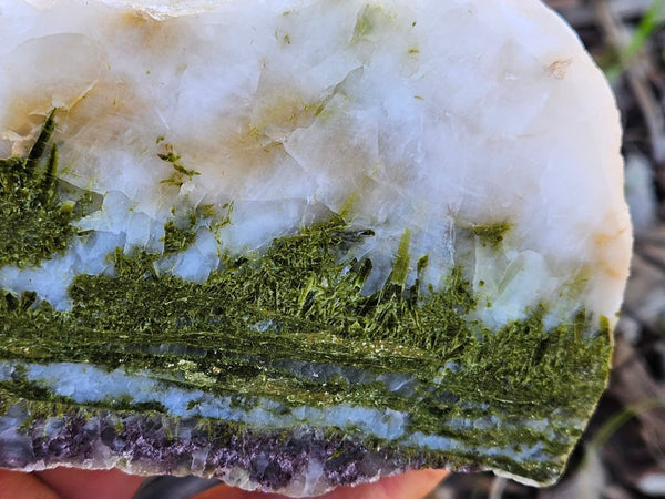 Epidote, Quartz & Axinite EPI72