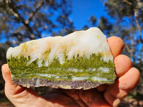 Epidote, Quartz & Axinite slab EPI71