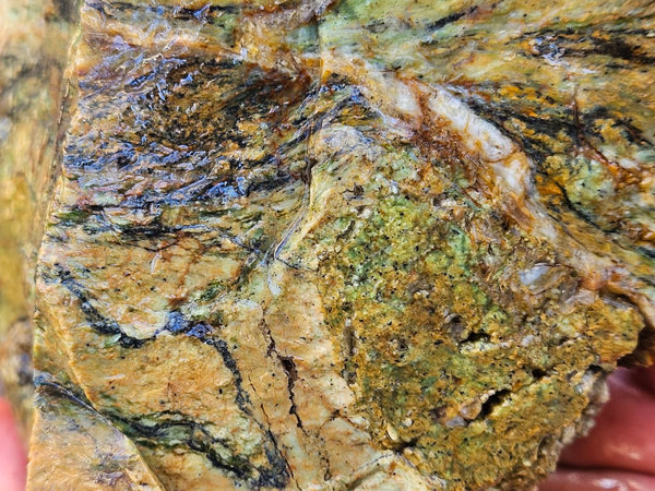 Opalised Serpentine rough.  OSR 105