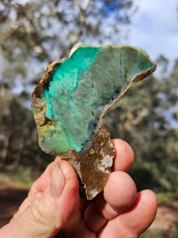 Polished  Chrysoprase slab CH465