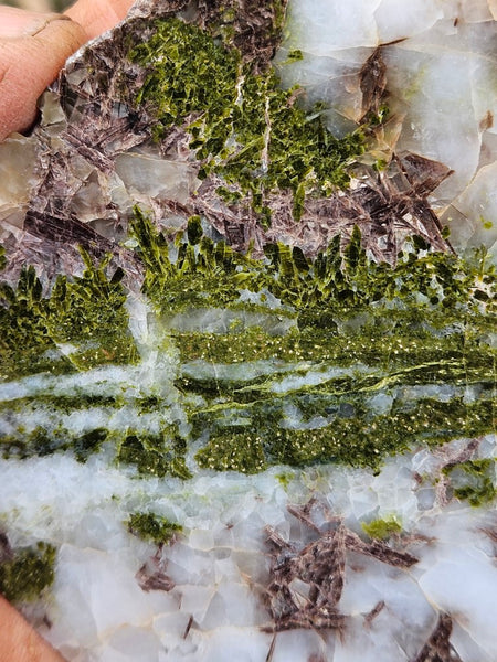 Epidote, Quartz & Axinite slab EPI74