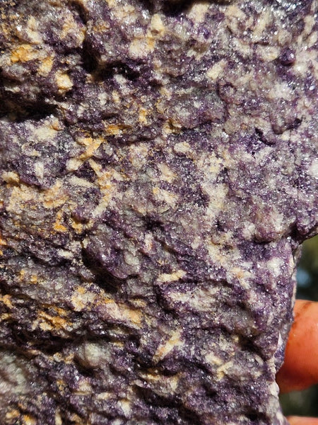 Lepidolite rough LPR101