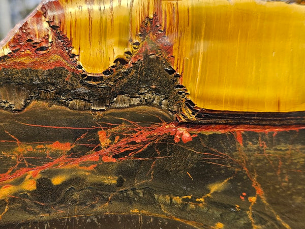 Polished Tiger Eye slab TE425