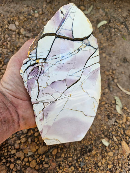 Polished Brecciated Mookaite rock BM325