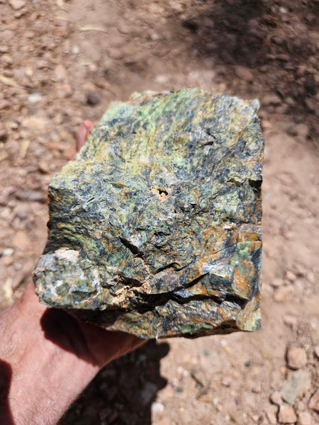 Opalised Serpentine rough.  OSR 110