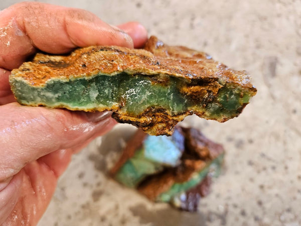 Chrysoprase rough.  CHR 187