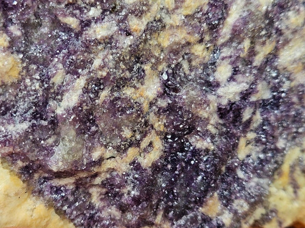 Lepidolite rough LPR102