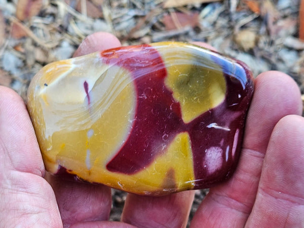 Tumble Polished Mookaite MKT182