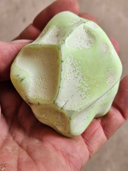 Tumble Polished Lime Magnesite ( Lemon Chrysoprase) LCT120