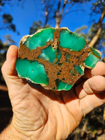 Polished  Chrysoprase slab CH475