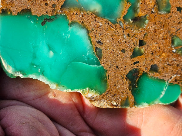 Polished  Chrysoprase slab CH475