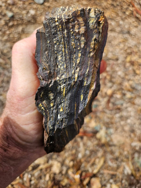 Tiger Iron rough rock TIR172