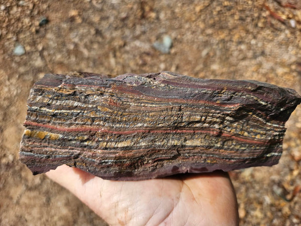Tiger Iron rough rock TIR174