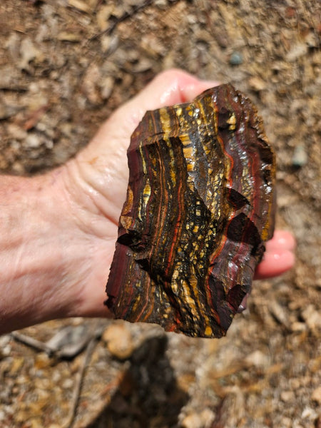 Tiger Iron rough rock TIR174