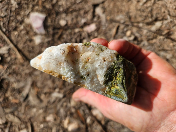 Epidote, Quartz & Axinite EPI80