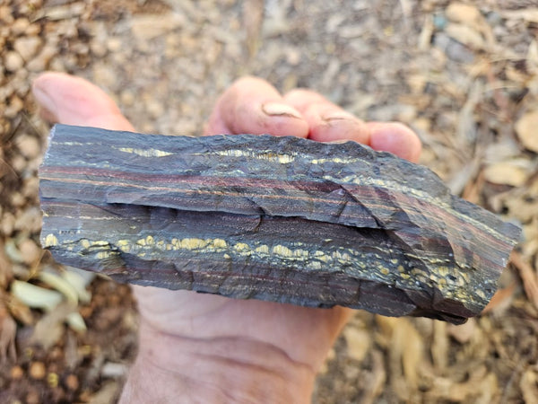 Tiger Iron rough rock TIR179