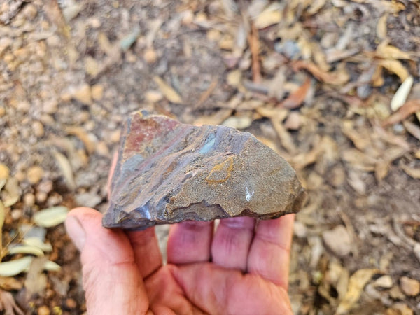 Tiger Iron rough rock TIR180