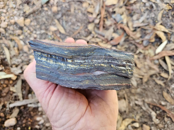 Tiger Iron rough rock TIR181