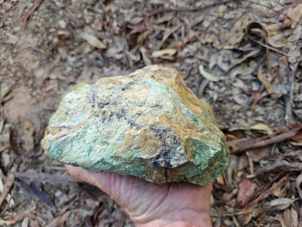 Opalised Serpentine rough.  OSR 111