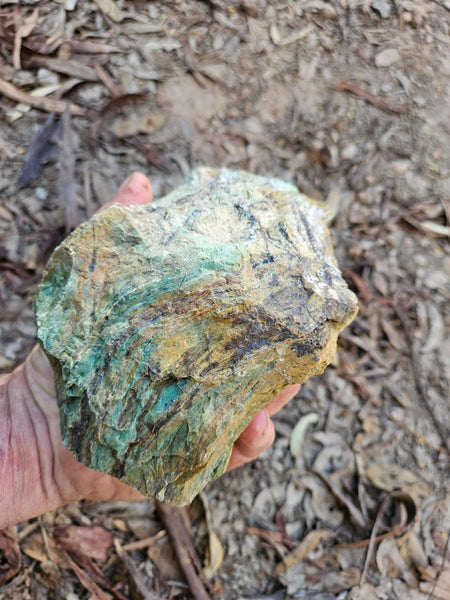 Opalised Serpentine rough.  OSR 111