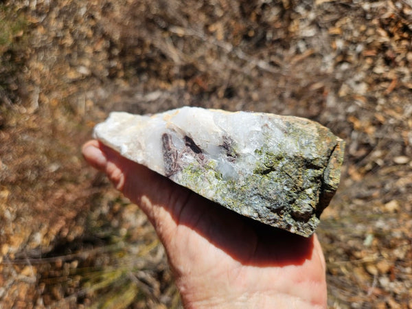 Epidote, Quartz & Axinite EPI84