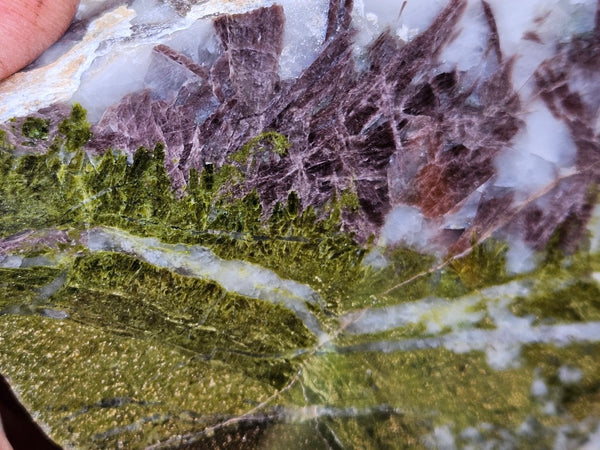 Epidote, Quartz & Axinite EPI84