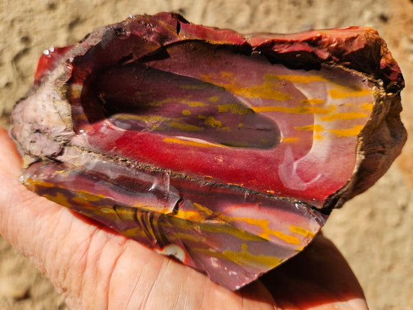 Mookaite rough.  MKR 271