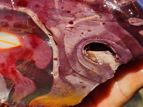Mookaite rough.  MKR 272