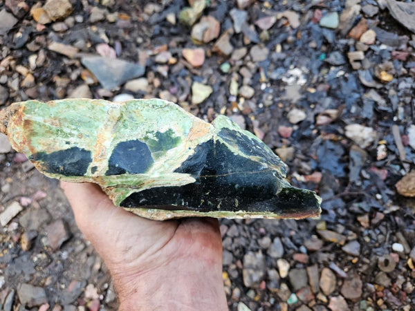 Rough Chrome Chalcedony CCR167