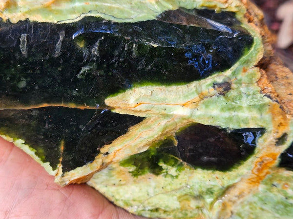 Rough Chrome Chalcedony CCR167