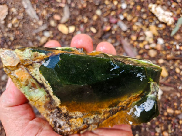 Rough Chrome Chalcedony CCR168